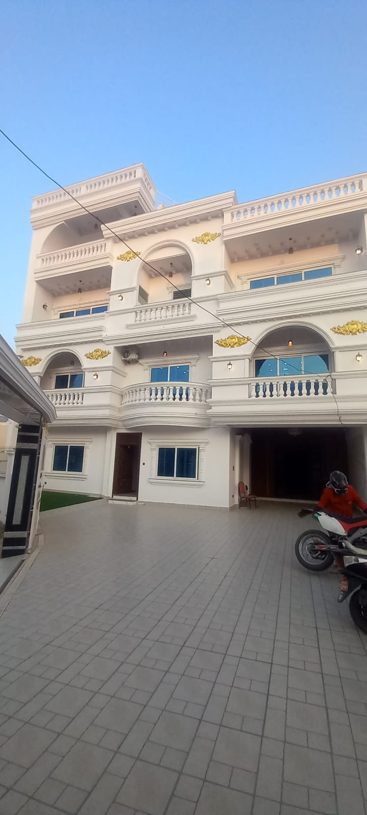 Main View